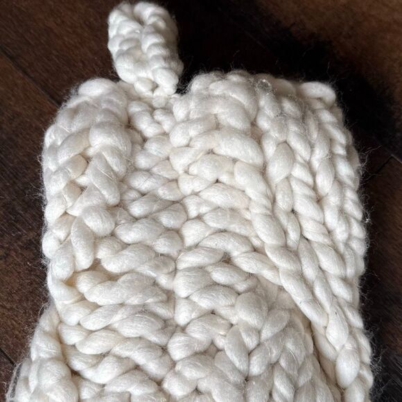 Crate and Barrel ivory colored crochet large stockings chunky knit farmhouse Chr - Picture 2 of 7